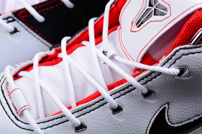 Nike ZOOM KOBE 1 PROTRO 