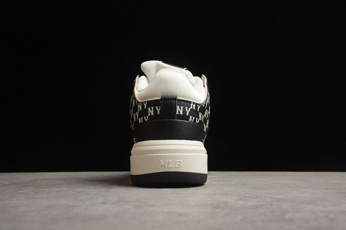 M*L*B sneaker 3ASXLM13N