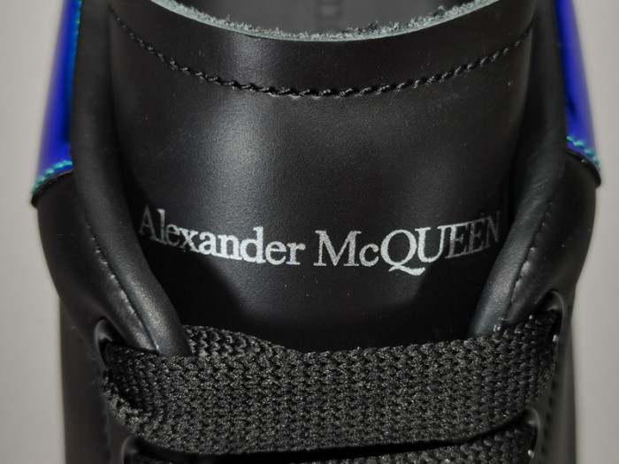 A*LEXANDER M*CQUEEN SNEAKERS MC-18