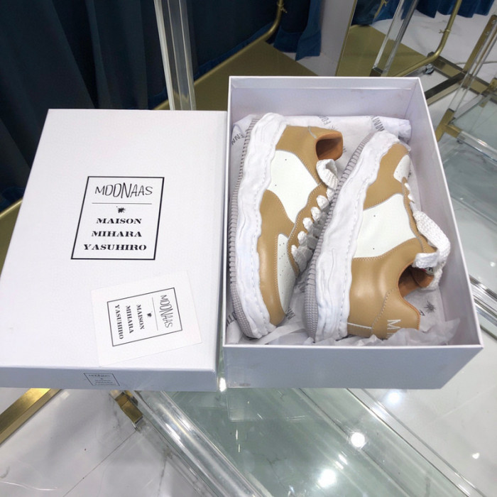 M*aison Mihara Yasuhiro sneaker mmy-44