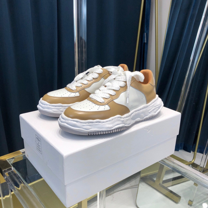 M*aison Mihara Yasuhiro sneaker mmy-44