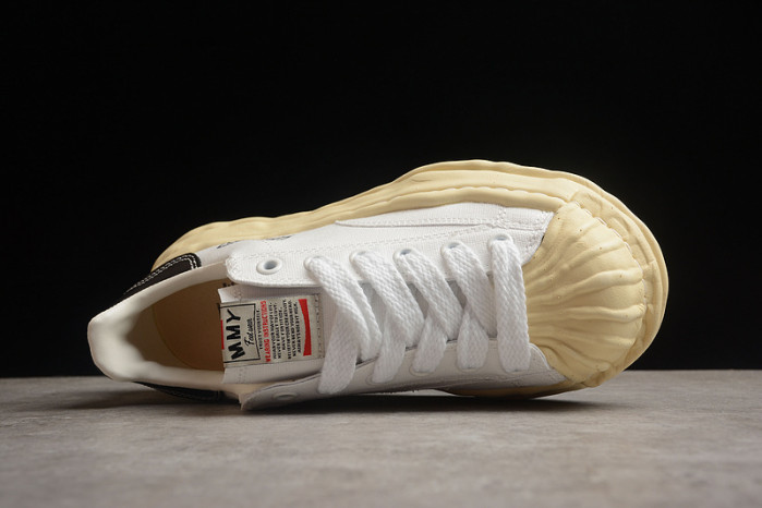 Ma*s*n mihara yasuhiro sneaker mmy-1