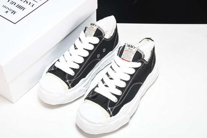 Ma*s*n mihara yasuhiro sneaker mmy-31