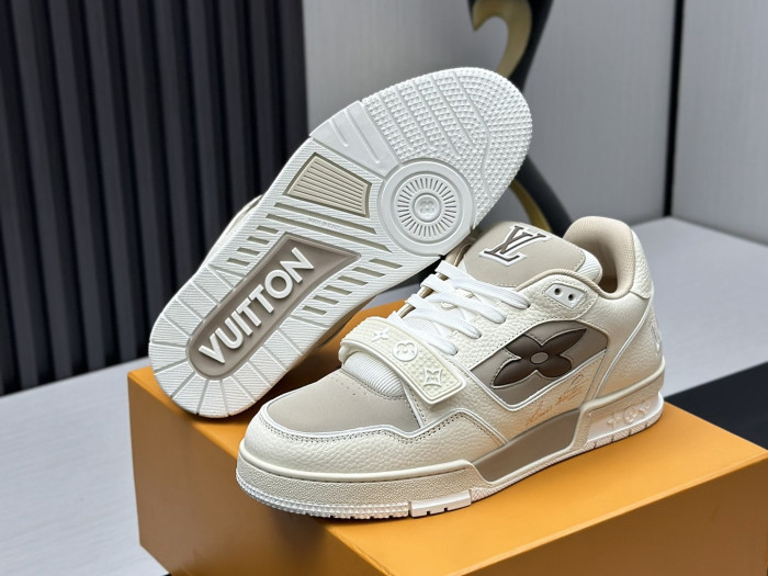 Louis Vuitton LV trainer LVT-222