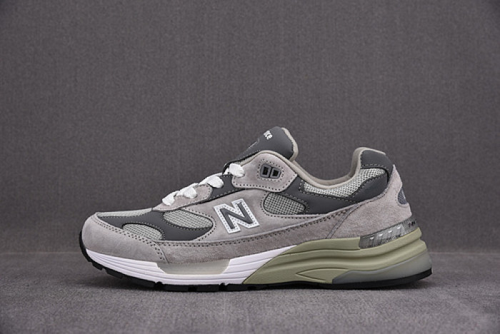 New Balance 992 GREY
