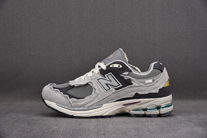 New Balance 2002R“Protection Pack" M2002RDA