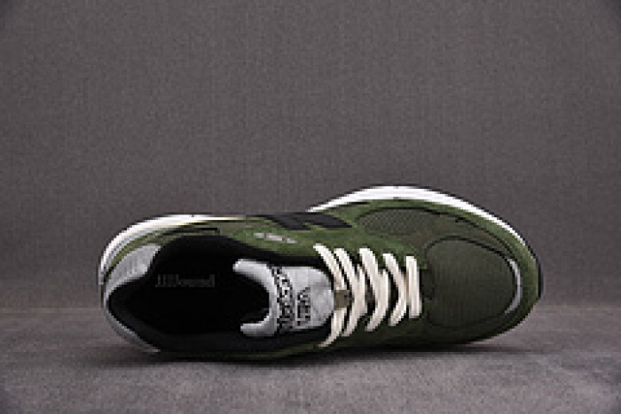 JJJJound x New Balance 990 v3 M990JD3