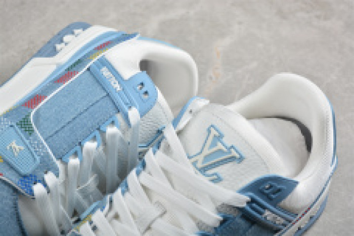 Louis Vuitton LV trainer LVT-208