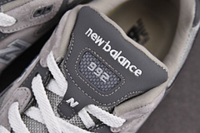 New Balance 992 GREY