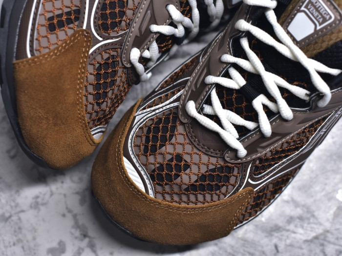 BOTTEGA VENETA SNEAKER BVS-043