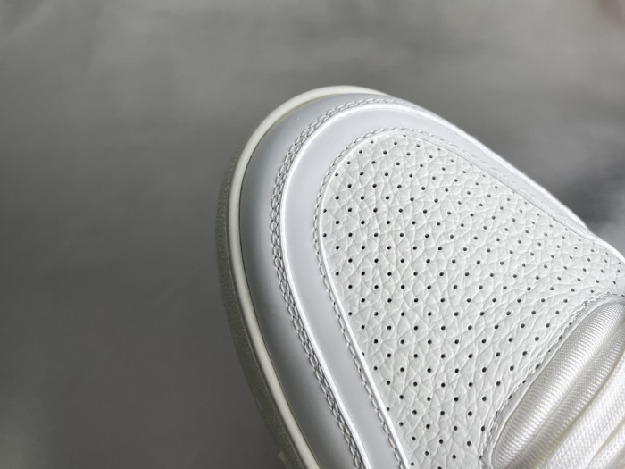 Louis Vuitton LV trainer LVT-225