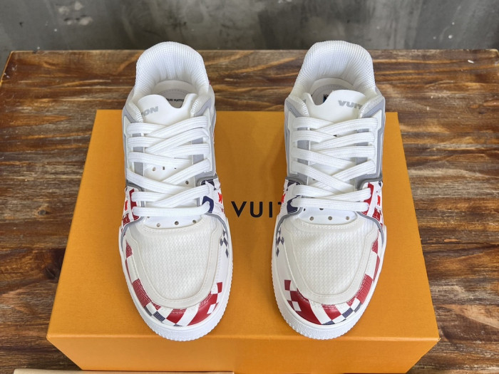 Louis Vuitton LV trainer LVT-220